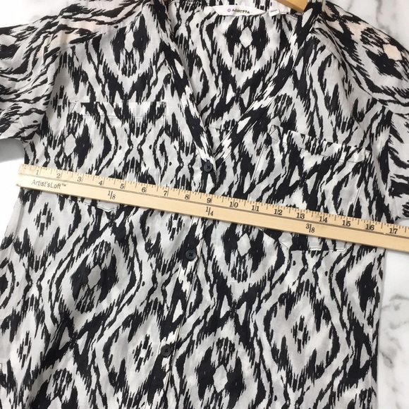 Athleta Ikat Black/White Kaftan Tunic Top Button Front Cover Up Women's XXS - Picture 9 of 11